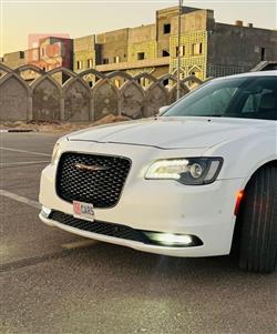 كرايسلر 300